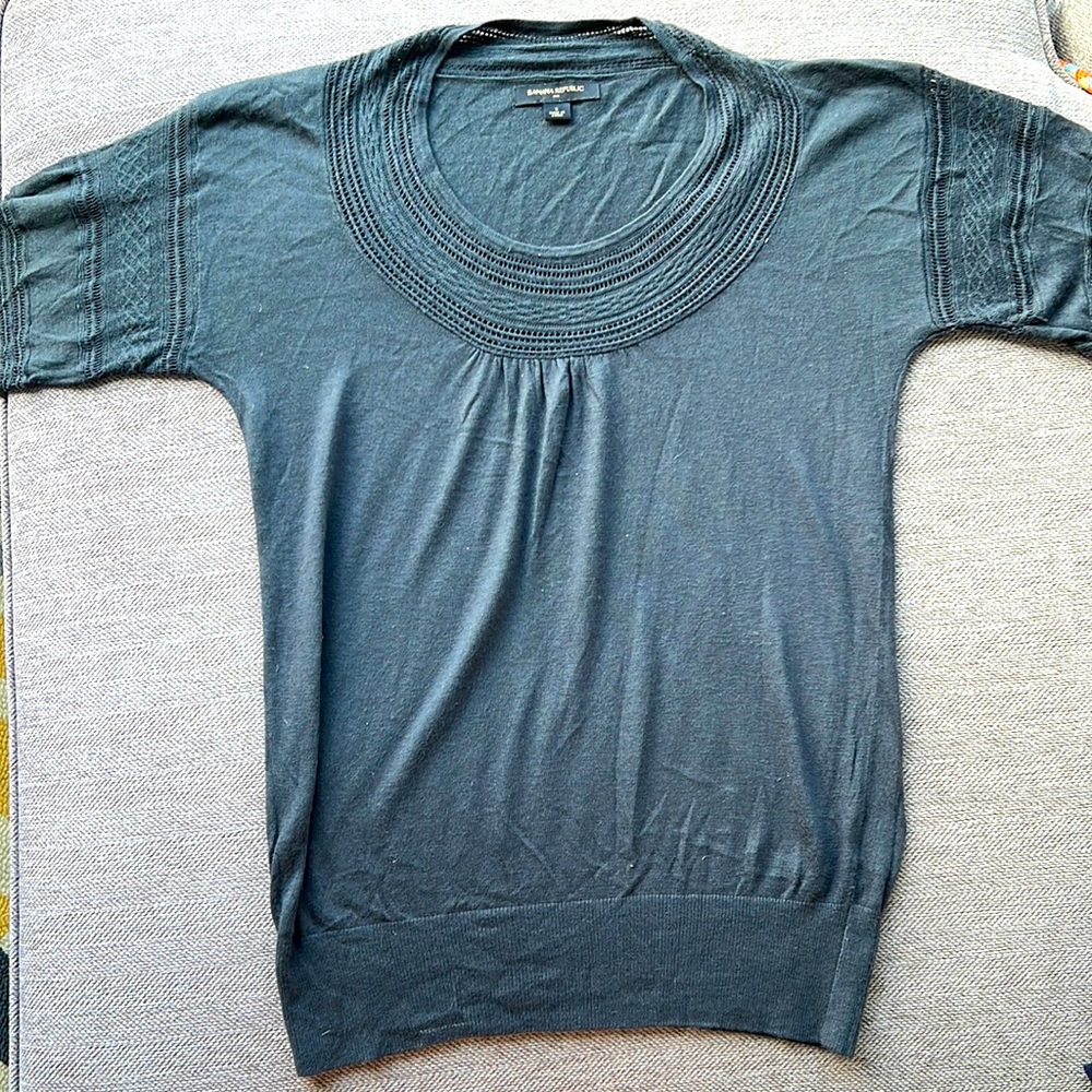 Women’s Banana Republic Factory Scoop Neck Sweater